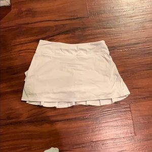 white lululemon skirt!!!